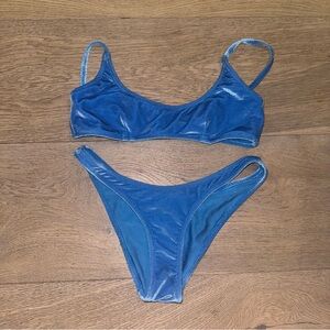 Blue velvet Triangl bikini